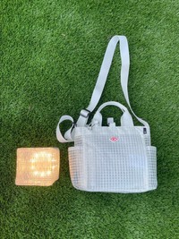 飼い主さん用自家発光グッズ（提供：プットさん）