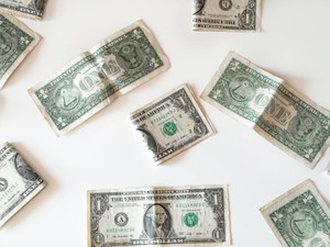 おごりから割り勘に。先輩がさりげなく縮めてくれた心の距離