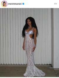 マノンのインスタグラム＠meretmanonより