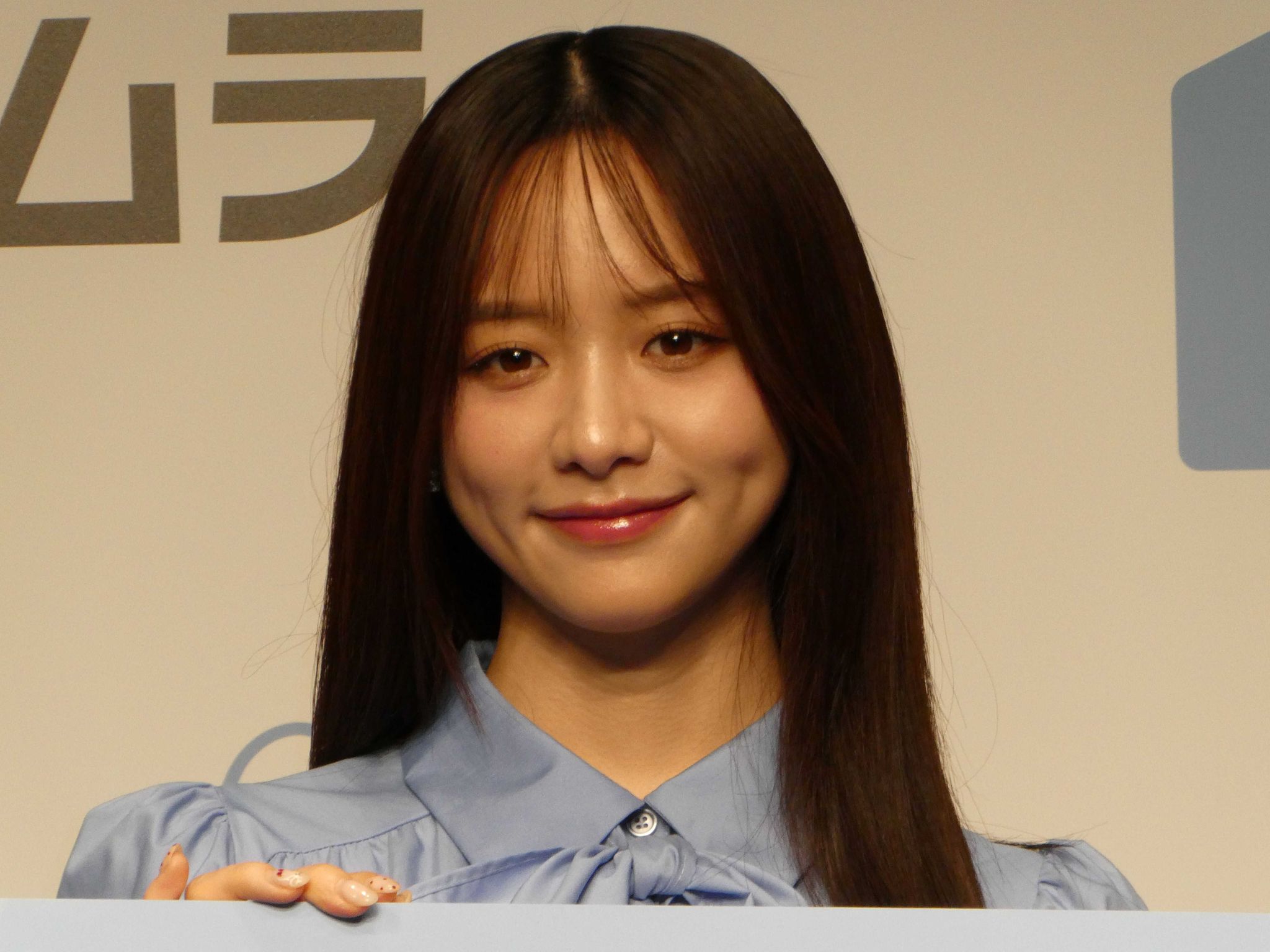 t バック 女優