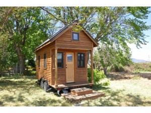 アメリカ人が６畳一間の暮らし　小さな家に住んで気づいたこと