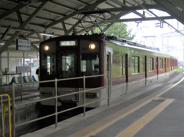 普段は河内山本～信貴山口間を普通が往復している。