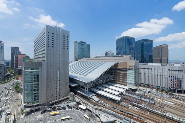 JR大阪駅(Paylessimages/stock.adobe.com)