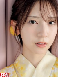 金村美玖（撮影／鈴木ゴータ ヘアメイク／宇賀持萌　スタイリング／クメユナ）