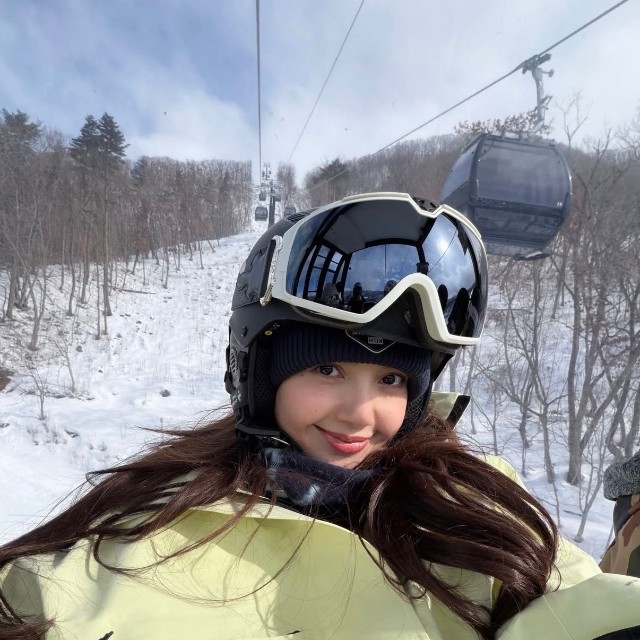 リサ（@lalalalisa_m）さんのインスタグラムより