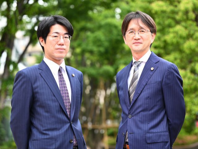 161023 弁護士法人くすのき法律事務所　調布くすのき法律事務所1 会議中