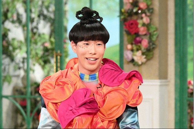 「徹子の部屋」に出演する坂口涼太郎＝テレビ朝日提供