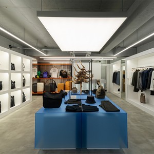UNTRACK、原宿に初の直営店オープン！オンとオフをシームレスにつなぐライフスタイルを提案する直営店限定アイテムも登場。