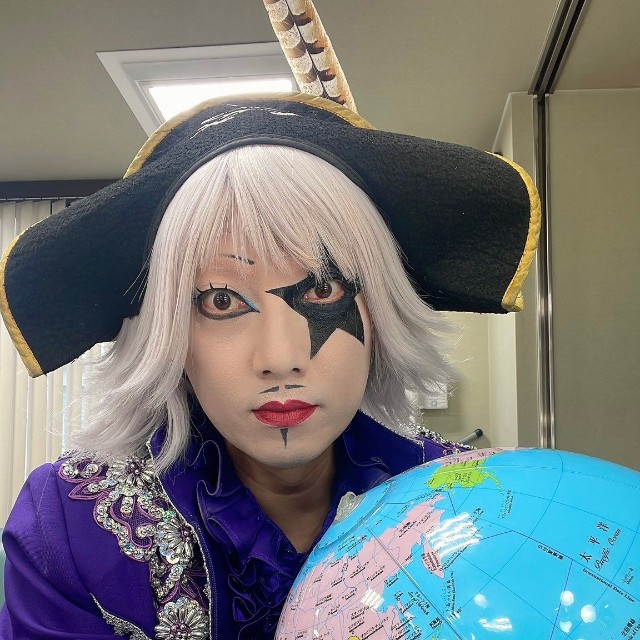 お笑い芸人「ゴー☆ジャス」さん（本人の公式Xから）