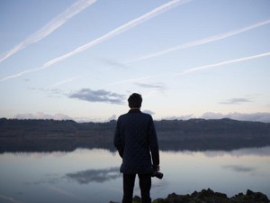 ピリつく実家育ちの私は、彼の背中が見えなくなるまで見送るのが幸せ