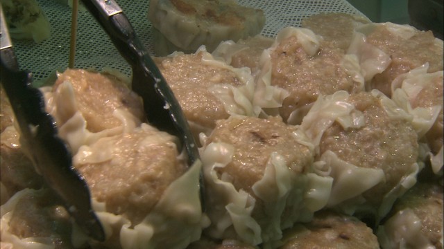 名物の弁当からスイーツまで　全国の「うまいもの」が岡山市のデパートに