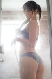 小池里奈 SPA!デジタル写真集「あなたのページをめくる」(扶桑社)より＝提供：週刊SPA!編集部 撮影：佐藤佑一 ヘアメイク：YOSHi.T スタイリング：伊井田礼子