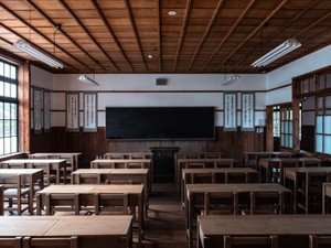 「友だちを裏切ってはいけない」と、破ったルールを正当化した後悔