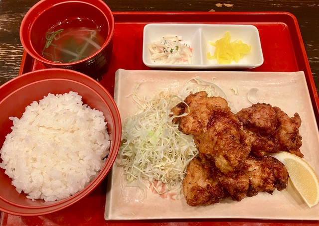 「千べろ家ザビエル」のからあげ定食