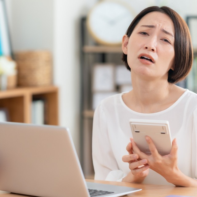 婚活が上手くいかないのって年収設定がダメだから？　※画像はイメージです（dimlight/AdobeStock）