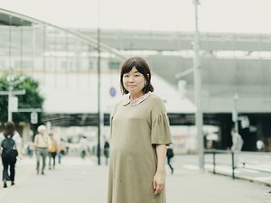 山崎ナオコーラ