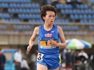 日体大・山﨑りさ、初の10000mで優勝　けがで3カ月走れず、自分を見つめ直した