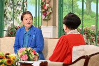 20日放送の「徹子の部屋」に出演する大和田伸也（左）と司会の黒柳徹子＝テレビ朝日提供