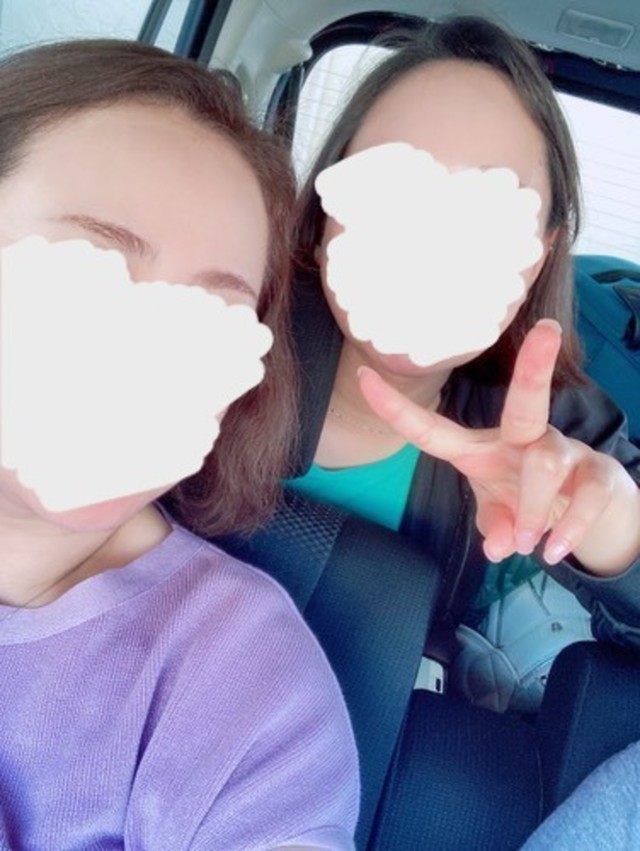 投稿主さんと娘さん／U＿U Nsさん（@u_uns_3023）提供