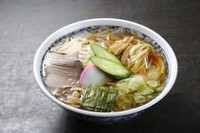 山形市の名物冷やしラーメン