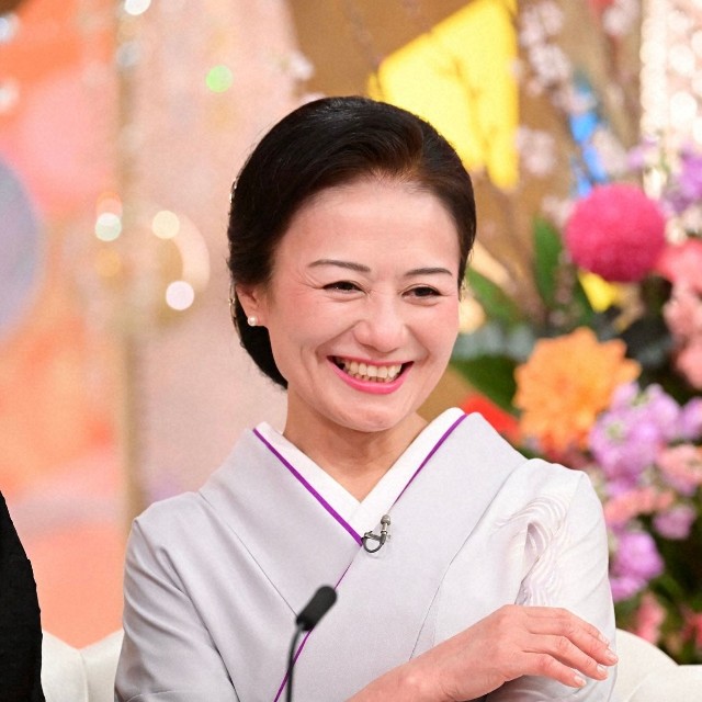 今は夫の仕事をサポートする妻（3月15日放送「新婚さんいらっしゃい」より（C）ABCテレビ）