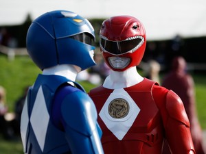 スーパー戦隊「パワーレンジャー」はなぜ成功？　「ヒーローは単独」の壁を乗り越えて