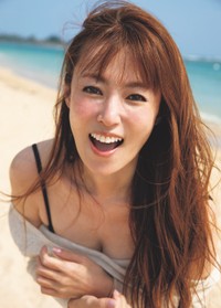 「週プレ」に登場した深田恭子©アンディ・チャオ／集英社