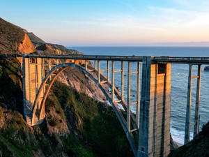 進路に迷い中の通信大学4年生の私の生き方が、誰かの石橋になれたら