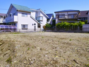 簡単ではない土地の所有権放棄　どうなる所有者不明土地