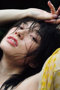 「週プレ」に登場した瀬戸環奈©笠井爾示／集英社