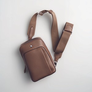 MONTBLANC（モンブラン）【旅するバッグ。】旅好きの大人たちを魅了する、新しい相棒