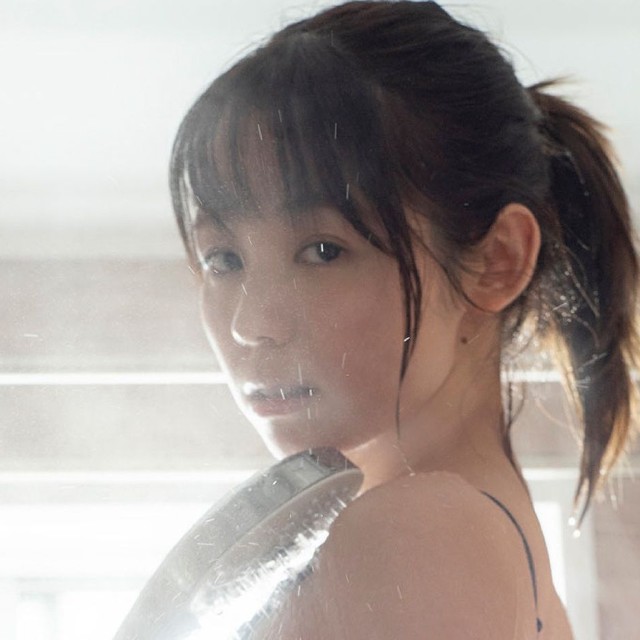 小池里奈（提供：週刊SPA!編集部　撮影：佐藤佑一　ヘアメイク：YOSHi.T　スタイリング：伊井田礼子）