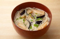 そうめんが余ったら？※画像はイメージです（sasazawa/stock.adobe.com）