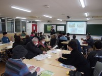 「噛むこと＆栄養学」をテーマに相愛大で開かれた健康講座