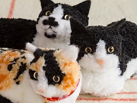 毛糸で“ボンボン手芸”　猫好きも唸る人形作家の見事な作品