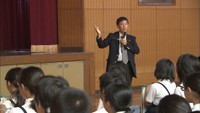 「誰でもできる防災」で南海トラフ地震に備えよう　小学校で講演会　香川・琴平町