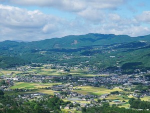 焦って、変わることだけを考えていた私が触れた「変わらない社会」