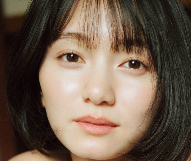 熊澤風花（Task have Fun）の2nd写真集より