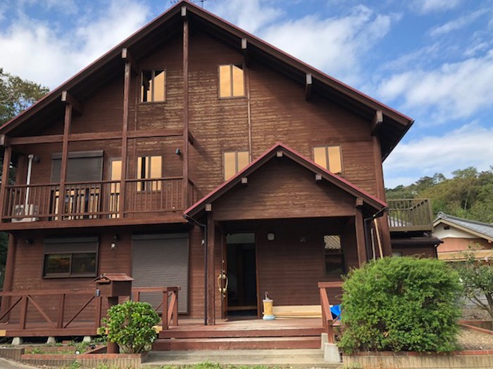 昨秋、千葉市花見川区に開設した３階建ての猫シェルター