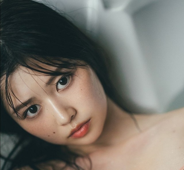  冴木柚葉1st写真集＝撮影／東 京祐 ©光文社