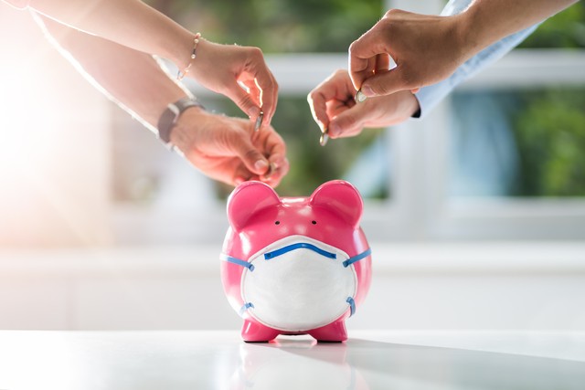 クラウドファンディングって資産形成に役立つの？※画像はイメージです（Andrey Popov/stock.adobe.com）