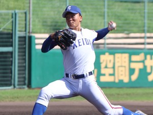 サッカー - 反骨心でJ鹿島内定､原点は父の背中 法大2年・上田綺世
