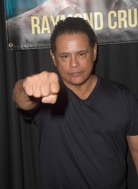 レイモンド・クルス