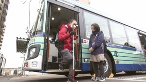 視覚障害者が安全にバスに乗車できるよう講習会　仙台・太白区