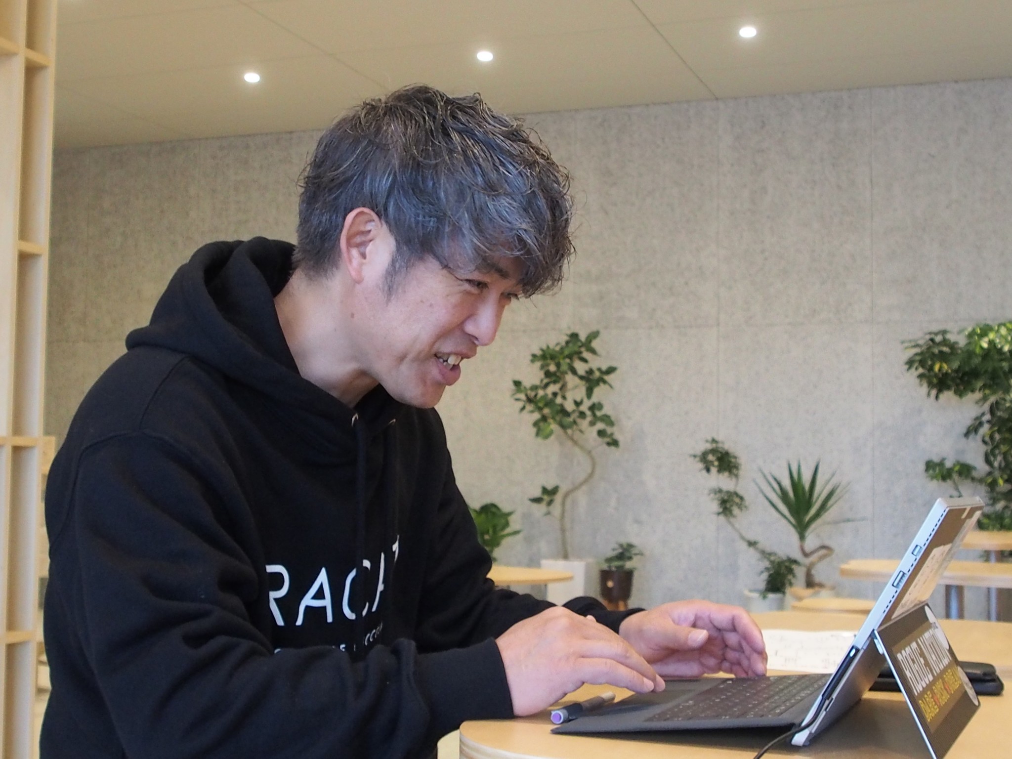 なぜ建材加工会社がチョコレート専門店 社長に尋ねて返ってきた 従業員思い の答え 香川 三豊市 ほ とせなnews