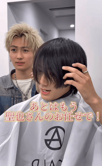  室井さんを信頼して「お任せ」を希望するお客さん／室井 聖也さん（@seiya.661_116z）提供
