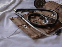 医師対AI。負けが見えてる今、医者になろうとしている意義を考える