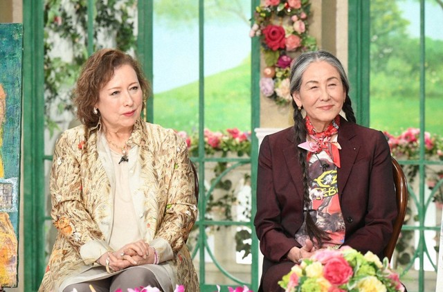 キャシー中島さん（左）と、浅野順子さん