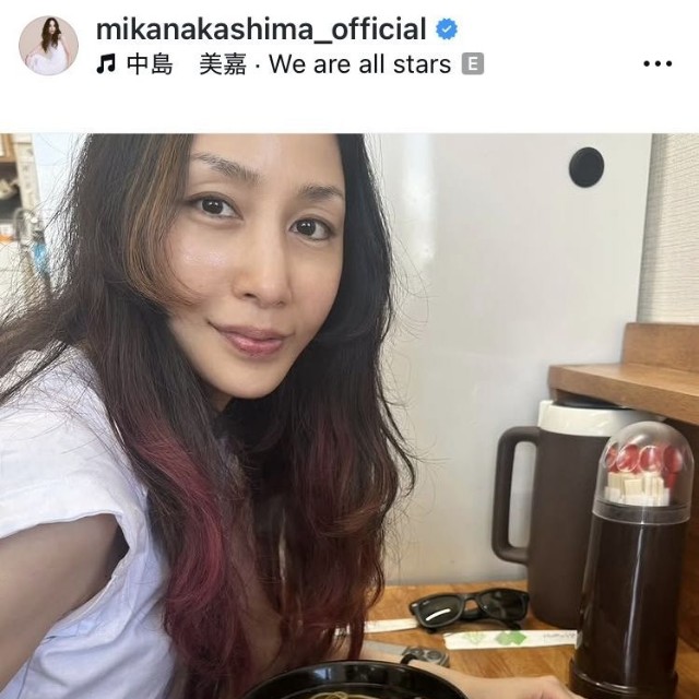 中島美嘉のインスタグラム＠mikanakashima_officialより
