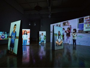 変わる移民の描き方　「個」に注目する金仁淑氏、ネトフリでもアジア人の描写に変化
